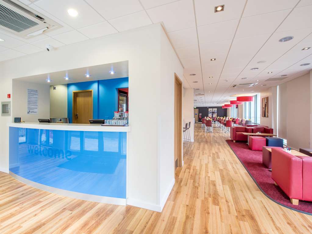 Travelodge London Greenwich High Road Інтер'єр фото